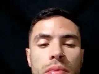 Offline robin_zabders on Flirt4Free