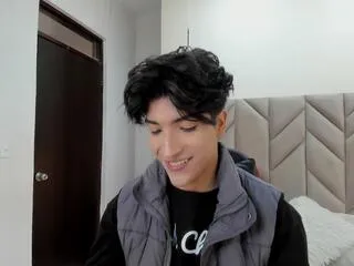 Freechat sean_collinss on Flirt4Free