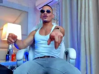 Offline seann_black on Flirt4Free