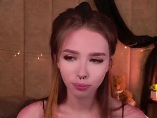 Freechat sierra_fane on Flirt4Free