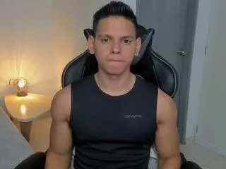 Offline stefan_lennox on Flirt4Free
