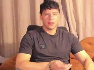 Offline tobias_vega on Flirt4Free