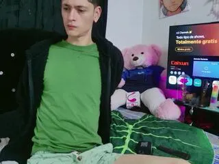 Offline tyler_thin on Flirt4Free