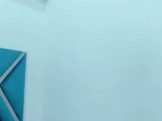 Freechat victoria_velasquez on Flirt4Free