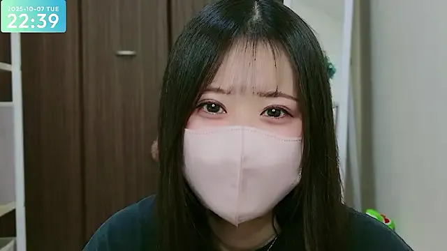 Offline -SHIZUKU- on StripChat