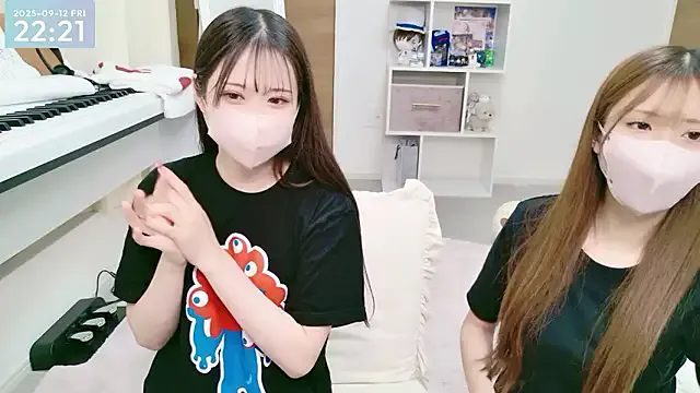 Offline -SHIZUKU- on StripChat