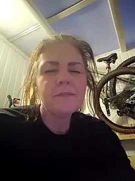 Offline 420Curvybabe on StripChat