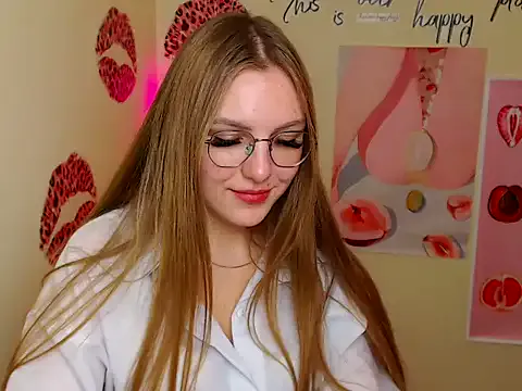 Private _AlMamiyy_ on StripChat