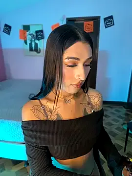 Freechat _Denisse444 on StripChat