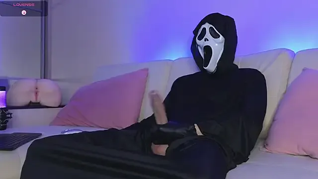 Offline _FetishBoyFun_ on StripChat