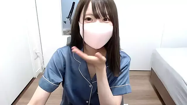 _mi_tsu_ki_ on StripChat 