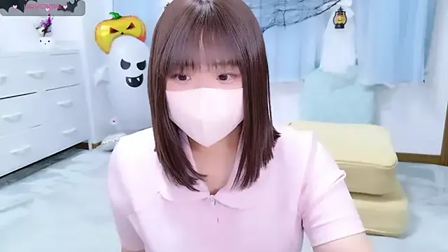 Offline _mirai0917 on StripChat