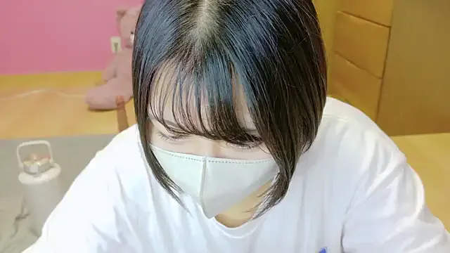 Offline _usya_2525 on StripChat