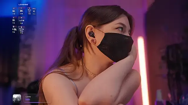 Offline aarimass on StripChat