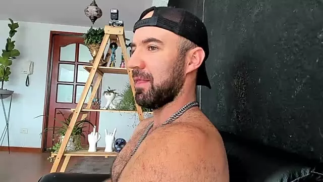 Offline ADONIS_ART01 on StripChat