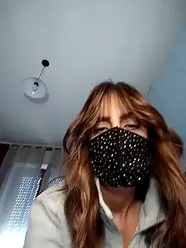 Offline Akemi_rossi on StripChat