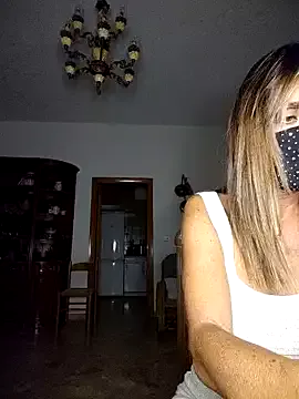 Offline Akemi_rossi on StripChat