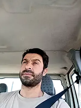 Offline alex10alexx on StripChat