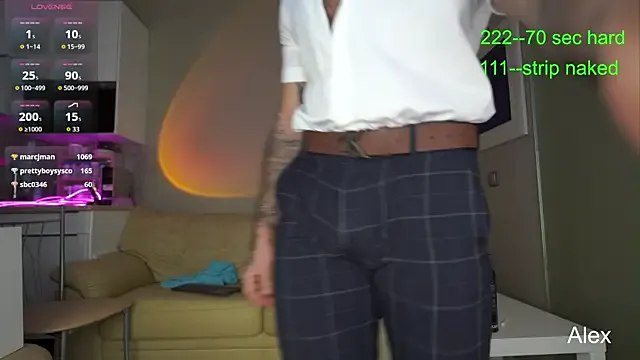 Offline Alex_xxx on StripChat