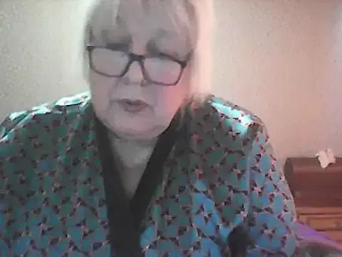 Offline Alexia64231 on StripChat