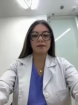 alicee16 on StripChat