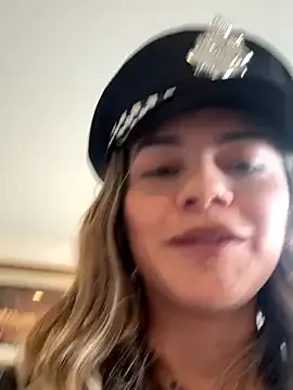 alicee16 on StripChat