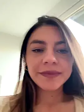 alicee16 on StripChat