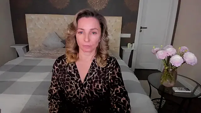 AllisonWilliams on StripChat