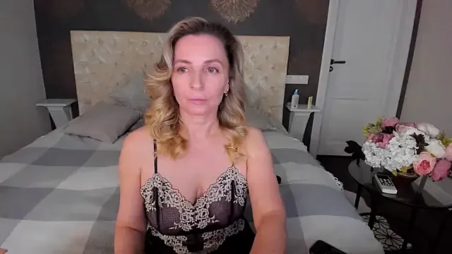 AllisonWilliams on StripChat