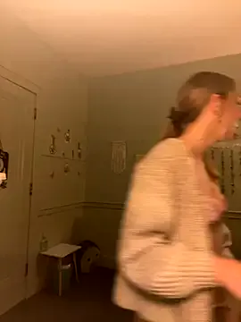 Offline AmberLustXXX on StripChat