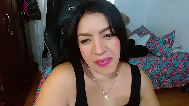 anastasia_slave on StripChat