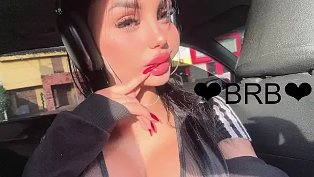 Offline angelrossario on StripChat