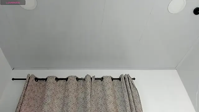 Freechat angelswets on StripChat