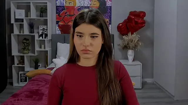 Offline AnoraDark on StripChat