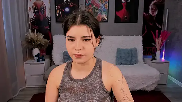 Offline AnoraDark on StripChat