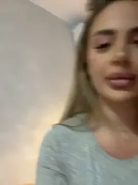 Offline AshleySinn on StripChat