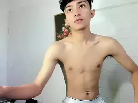 Offline Asiancutiexx on StripChat