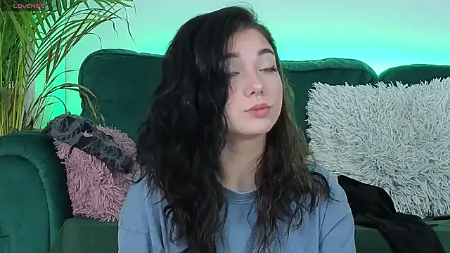 StripChat Avery-- is Freechat Avery-- — Birthday Dream Goal,200k before 26Nov