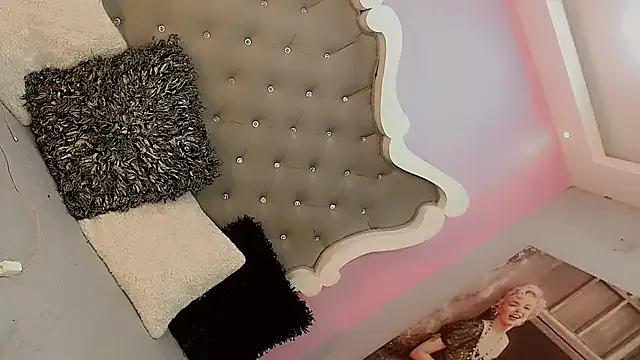 Offline BabyAmatiis_ on StripChat