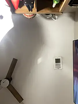 badbaby187 on StripChat 