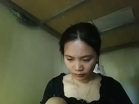 Offline Be-MyMy on StripChat