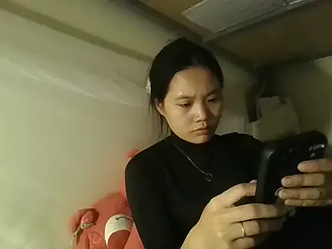 Offline Be-MyMy on StripChat