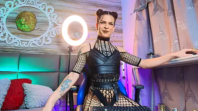 Bella_salvatore on StripChat 