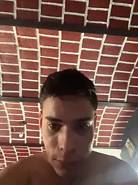 Offline brianor89 on StripChat