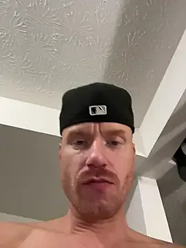 Offline brofcker on StripChat