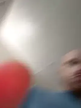 Offline brofcker on StripChat