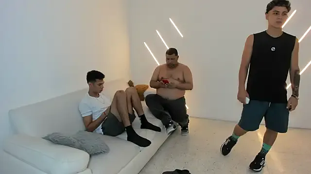 Offline brutal_sex_room2k on StripChat