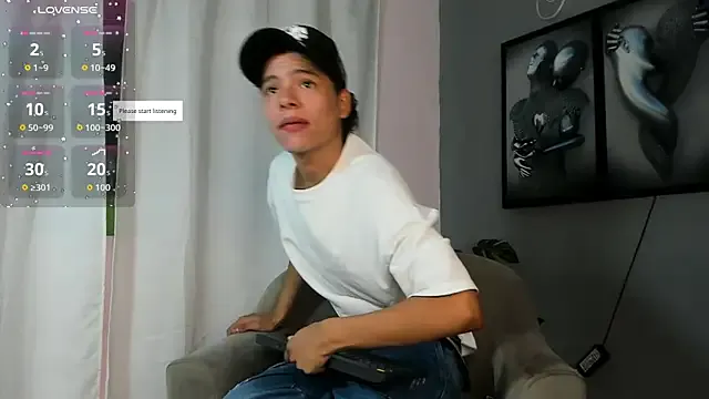 Offline camillo_virgil on StripChat