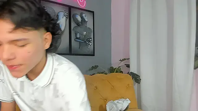 Offline camillo_virgil on StripChat