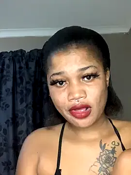 Offline cardibabe on StripChat